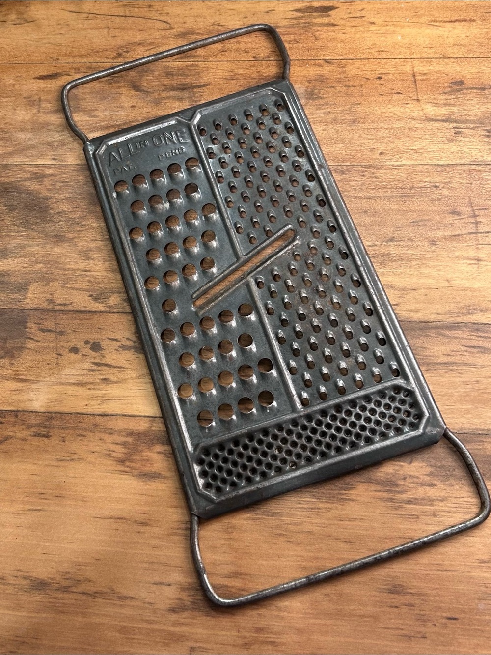 Vintage All In 1 Metal Grater Slicer Pat Pend Primitive Farmhouse Kitchen Decor